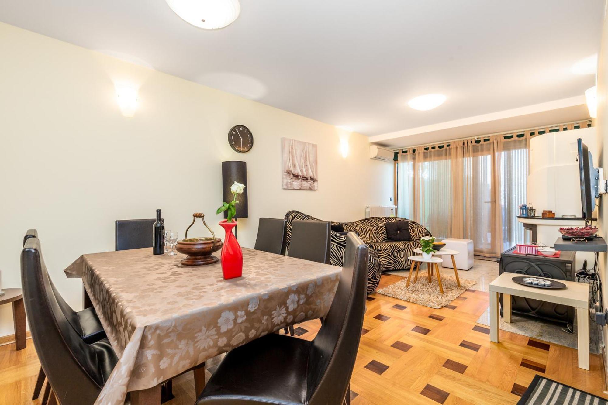 Lux Apartmani Opatija Exterior photo